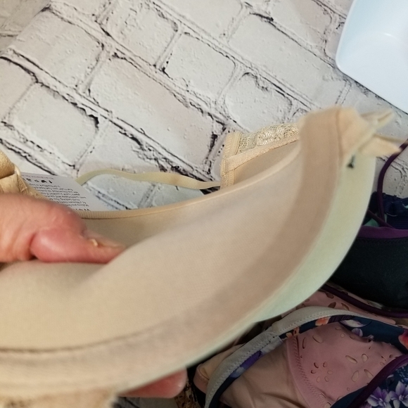 Smart & Sexy add 2 sizes beige push up bra new 32b - Picture 12 of 12